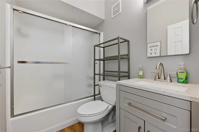 $399,000 | 725 Miller Avenue, Unit 111, Freeport, NY 11520