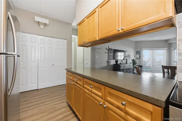 $399,000 | 725 Miller Avenue, Unit 111, Freeport, NY 11520