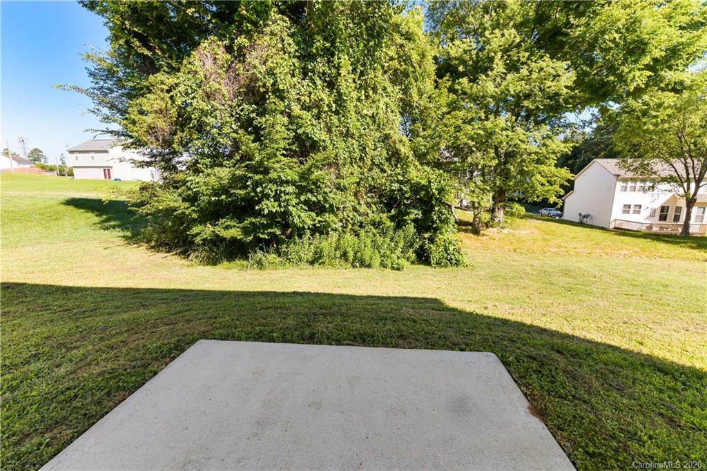 3906 Harris Houston Road Charlotte, NC 28262 - Photo 28 of 28 a view of a yard with an outdoor space