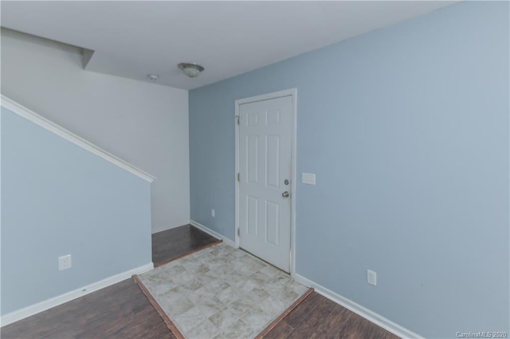 3906 Harris Houston Road Charlotte, NC 28262 - Photo 6 of 28 a view of hallway