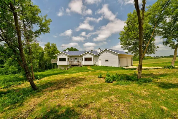 $535,000 | 847 County Rd Jg, Mount Horeb, WI 53572
