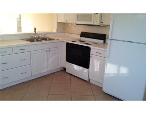 1141 South Ridge Road Lake Worth, FL 33462 - Photo 5 of 6 Additional Photo