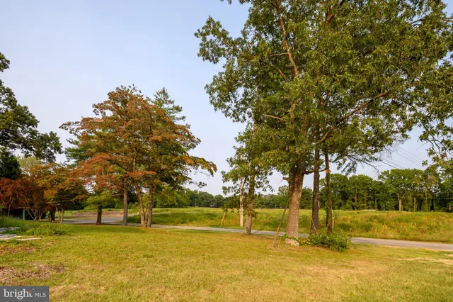 $899,900 | 8318 Elvaton Road, Millersville, MD 21108