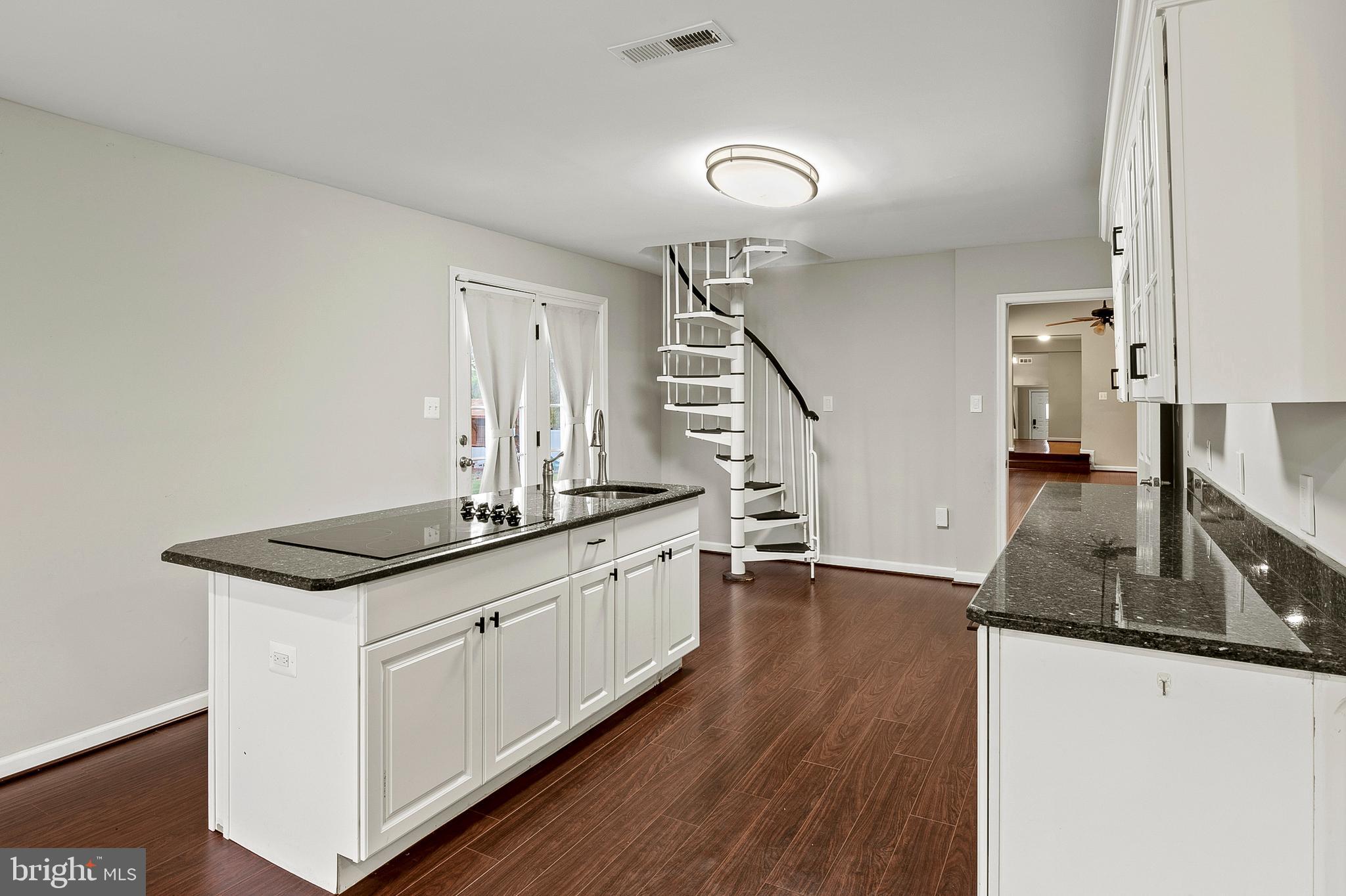 8318 Elvaton Road Millersville, MD 21108 - Photo 34 of 73