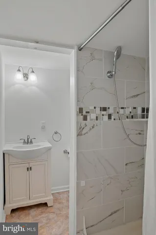 $899,900 | 8318 Elvaton Road, Millersville, MD 21108