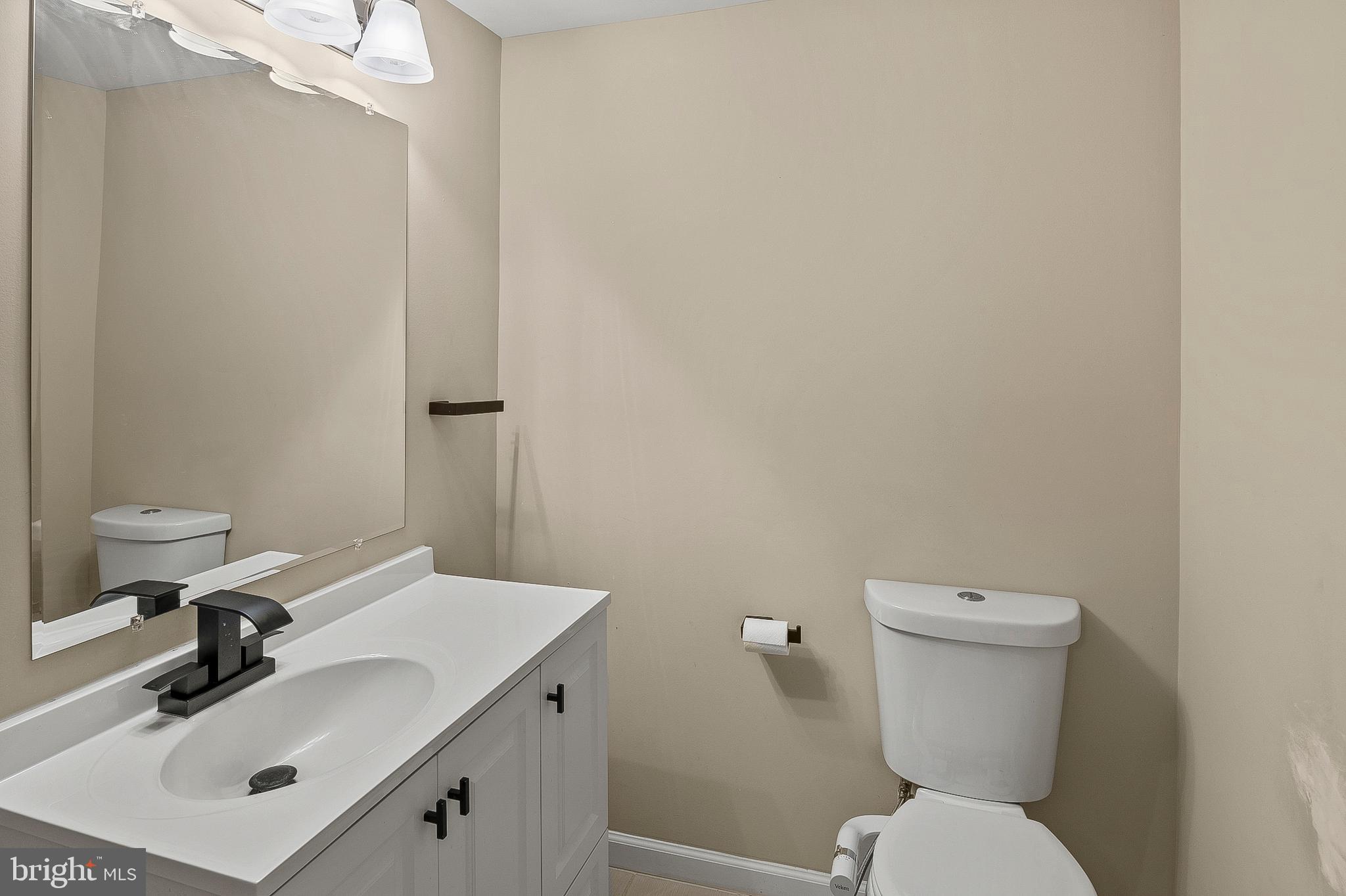 8318 Elvaton Road Millersville, MD 21108 - Photo 52 of 73