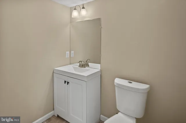 $899,900 | 8318 Elvaton Road, Millersville, MD 21108