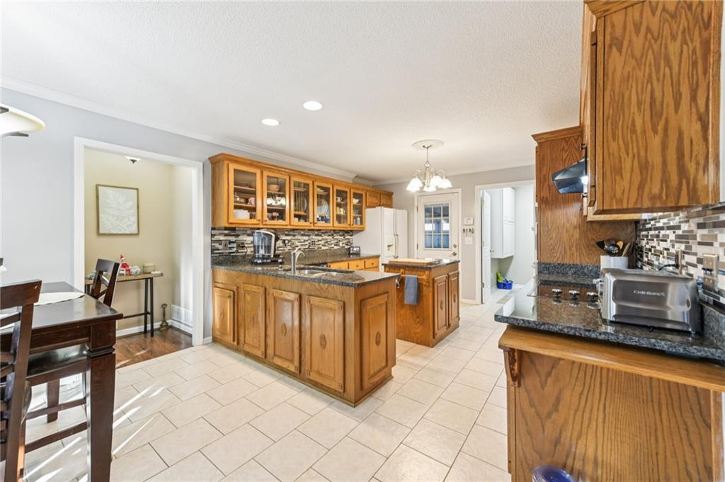 3415 South View Trail Gainesville, GA 30506 - Photo 16 of 65