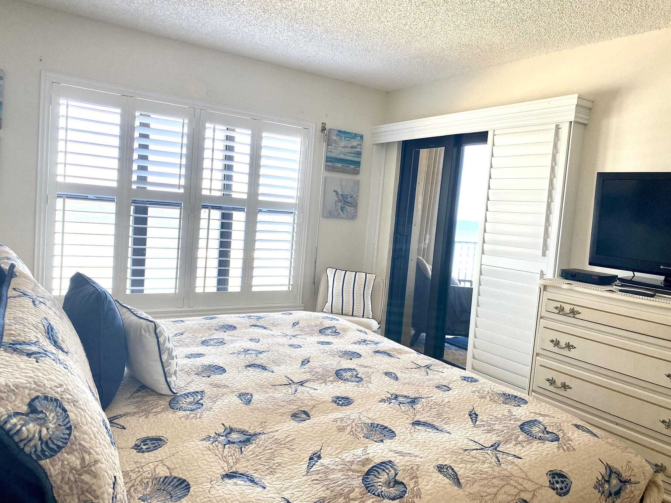 10200 South Ocean Drive, Unit 710 Jensen Beach, FL 34957 - Photo 7 of 11 Master Bedroom_2