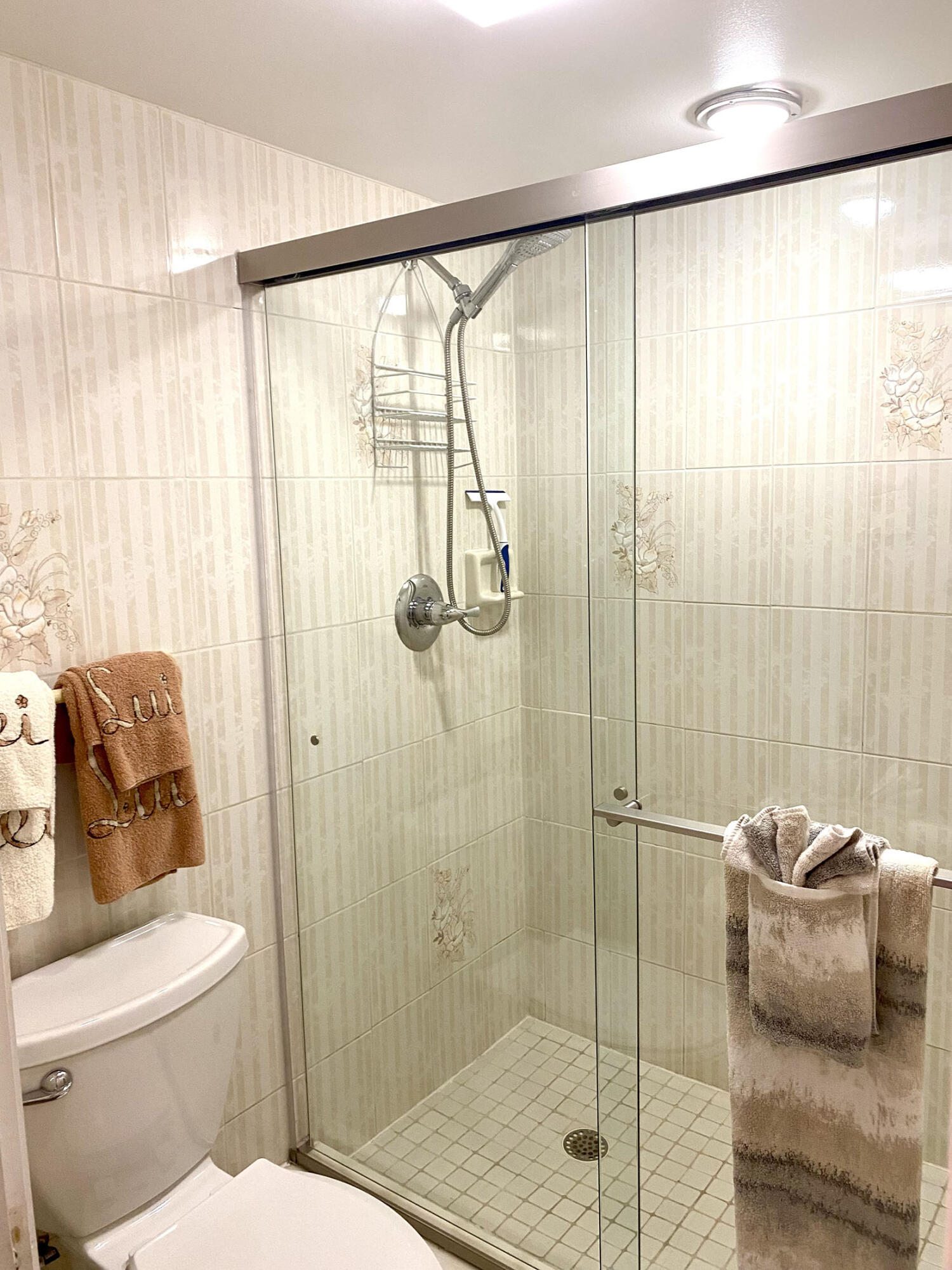 10200 South Ocean Drive, Unit 710 Jensen Beach, FL 34957 - Photo 9 of 11 Master Bathroom_1