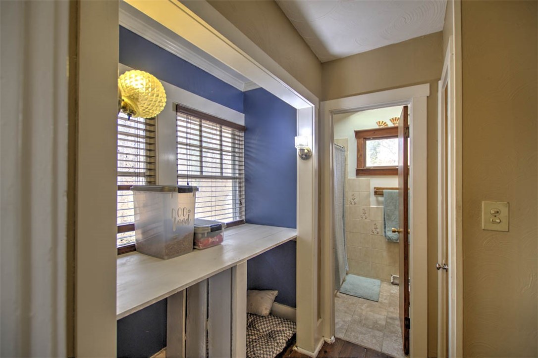 1403 Parkwood Place Decatur, IL 62521 - Photo 21 of 26 Gallery Image 21
