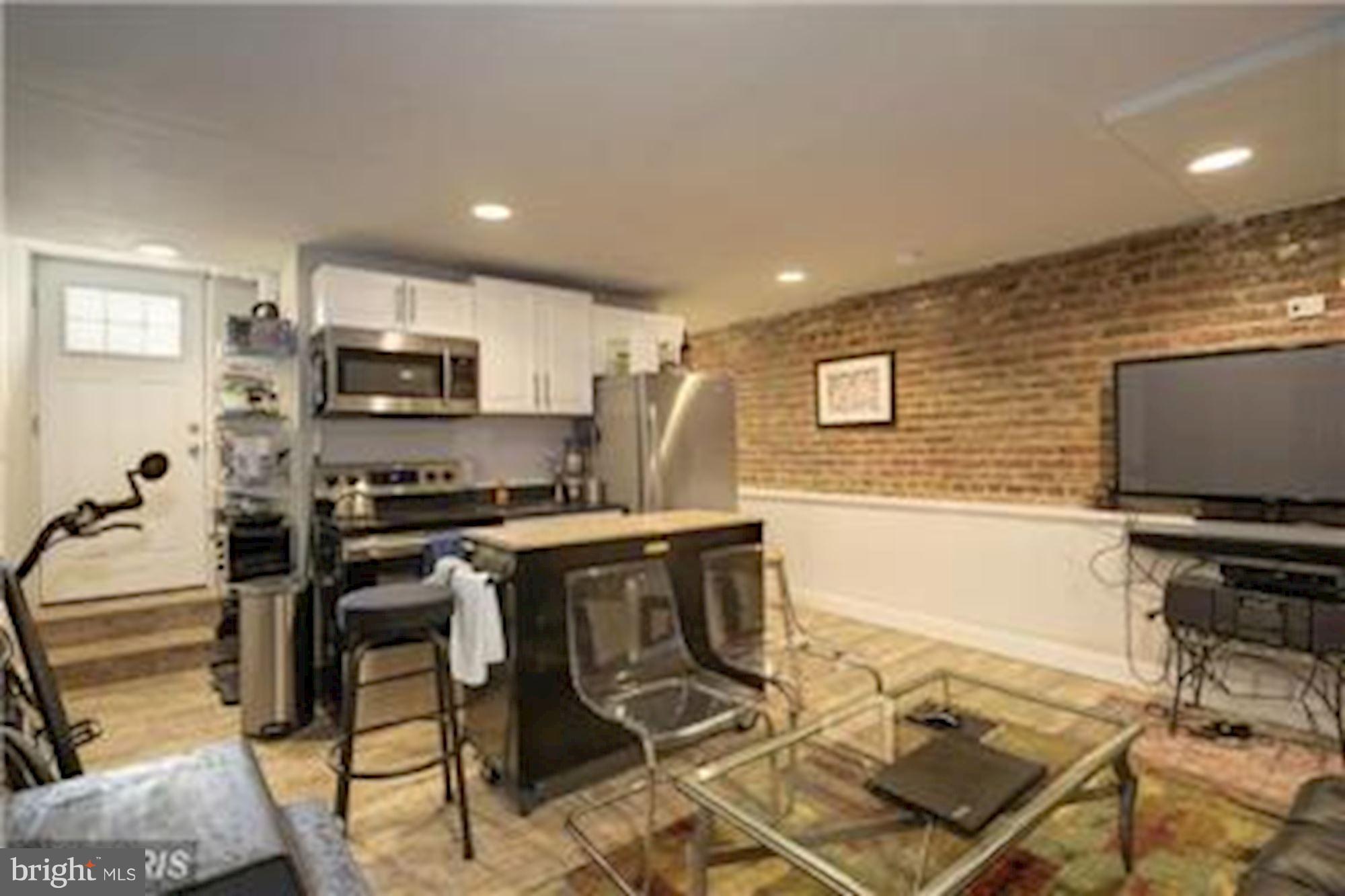 1030 Park Road Northwest Washington, DC 20010 - Photo 2 of 16 Living Room