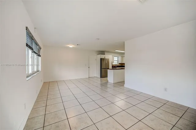 $4,750 | 20941 Northeast 25th Court, Miami, FL 33180