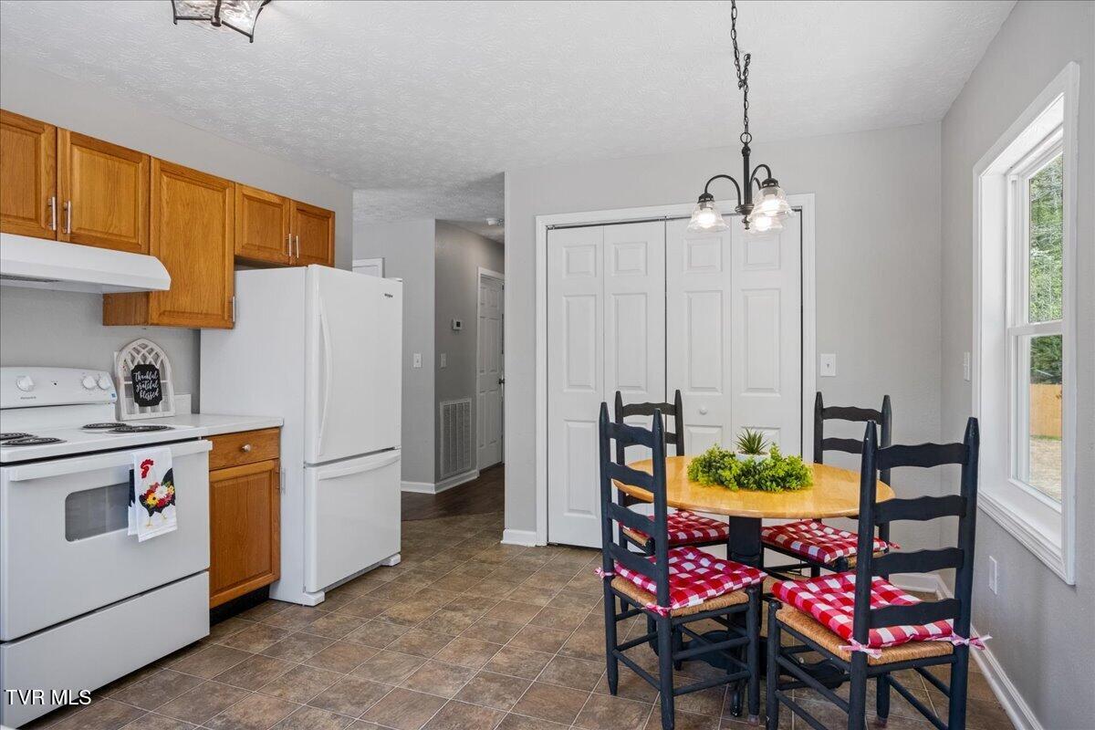 761 Ryder Church Road Bluff City, TN 37618 - Photo 15 of 57 09-WBP-Ryder-Church-51