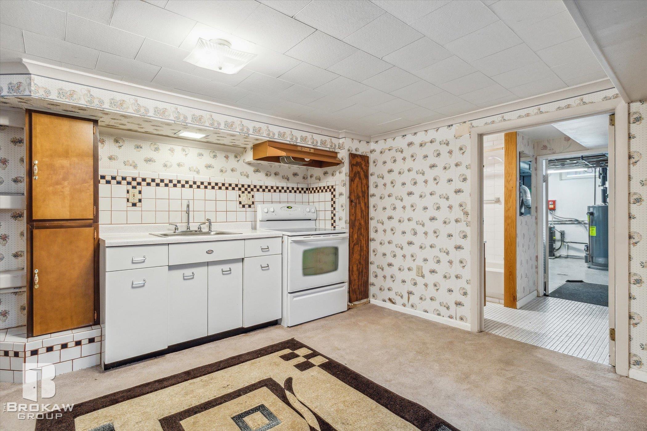 1489 Williamsburg Road Flint, MI 48507 - Photo 30 of 50 50121506-30.JPG
