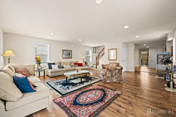 $749,900 | 74 Wildwood Avenue, Edison, NJ 08837