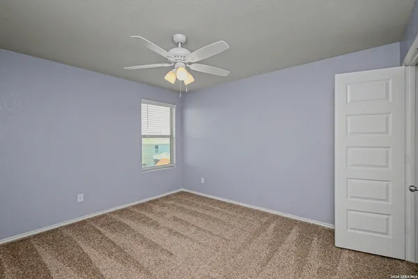 $2,195 | 5602 Daniel Way, St. Hedwig, TX 78152