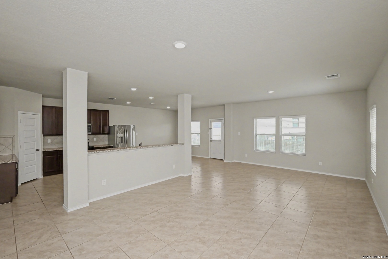 5602 Daniel Way St. Hedwig, TX 78152 - Photo 5 of 20