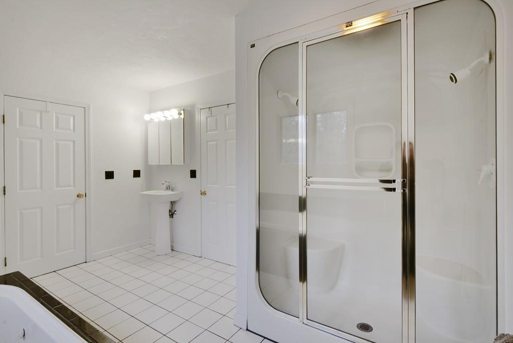 751 Fowler Road Northbridge, MA 01534 - Photo 24 of 32 a bathroom with a shower
