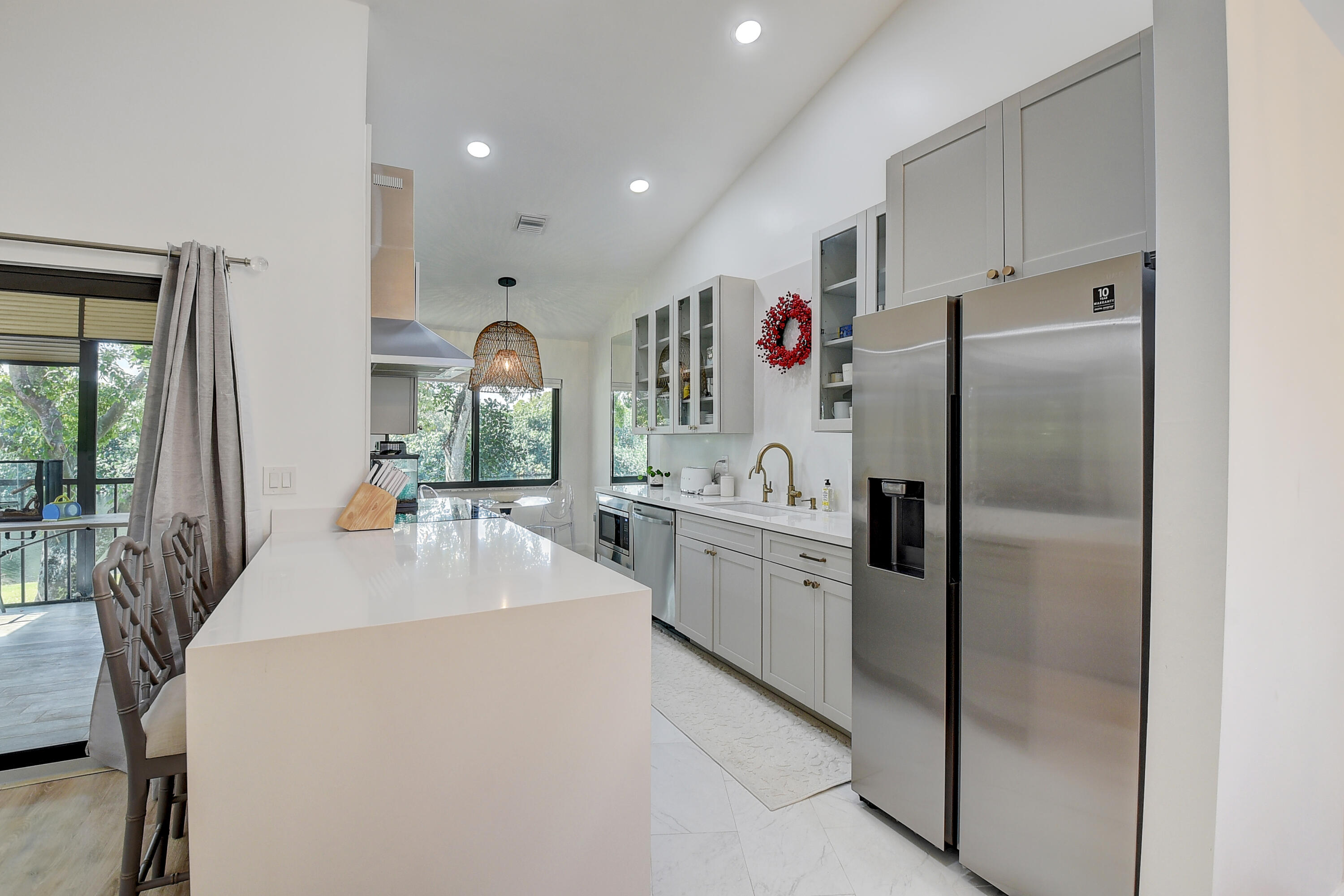 17300 Boca Club Boulevard, Unit 1206 Boca Raton, FL 33487 - Photo 2 of 33 4 (6)