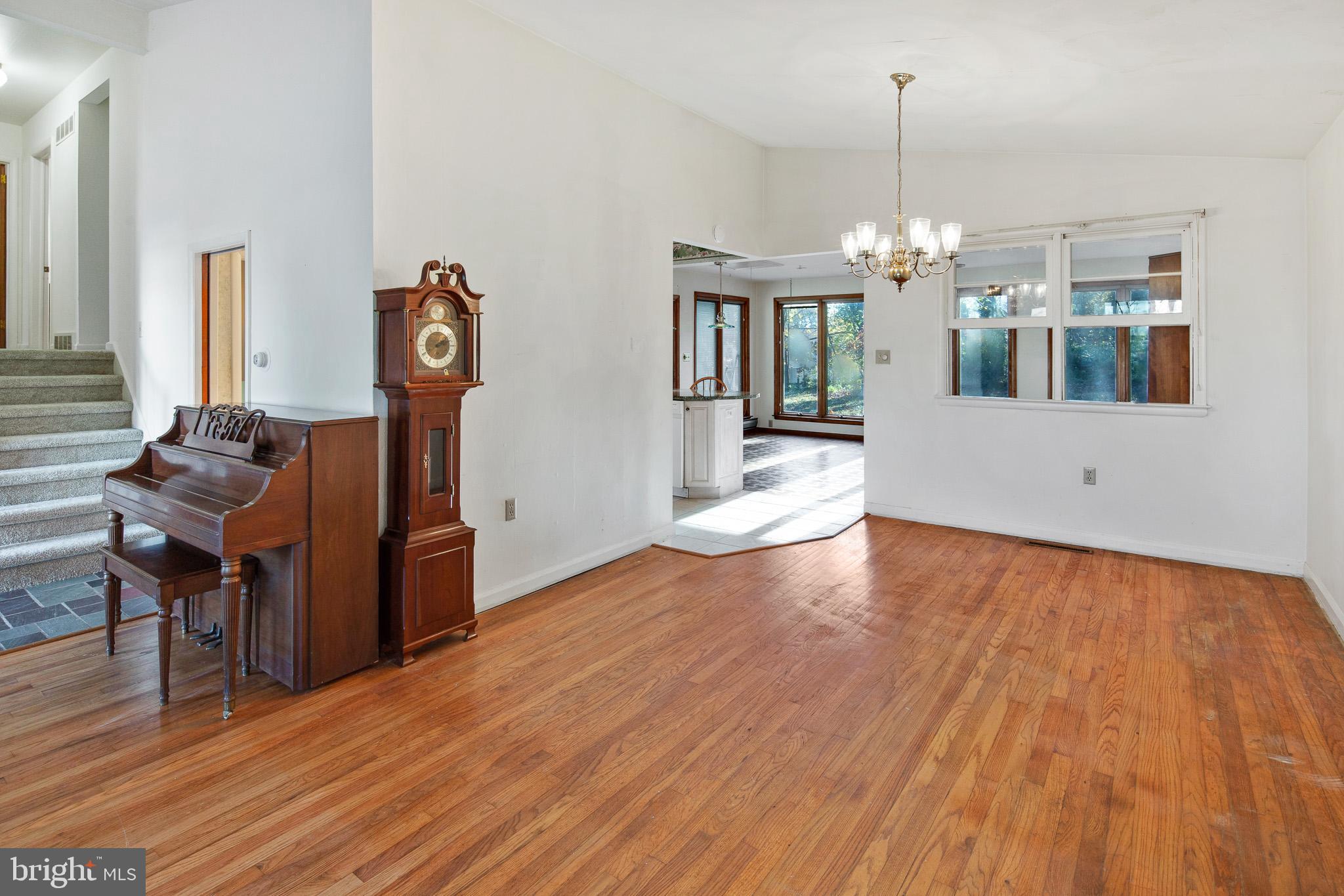 2306 Knowles Road Wilmington, DE 19810 - Photo 4 of 25 Gallery Image 4