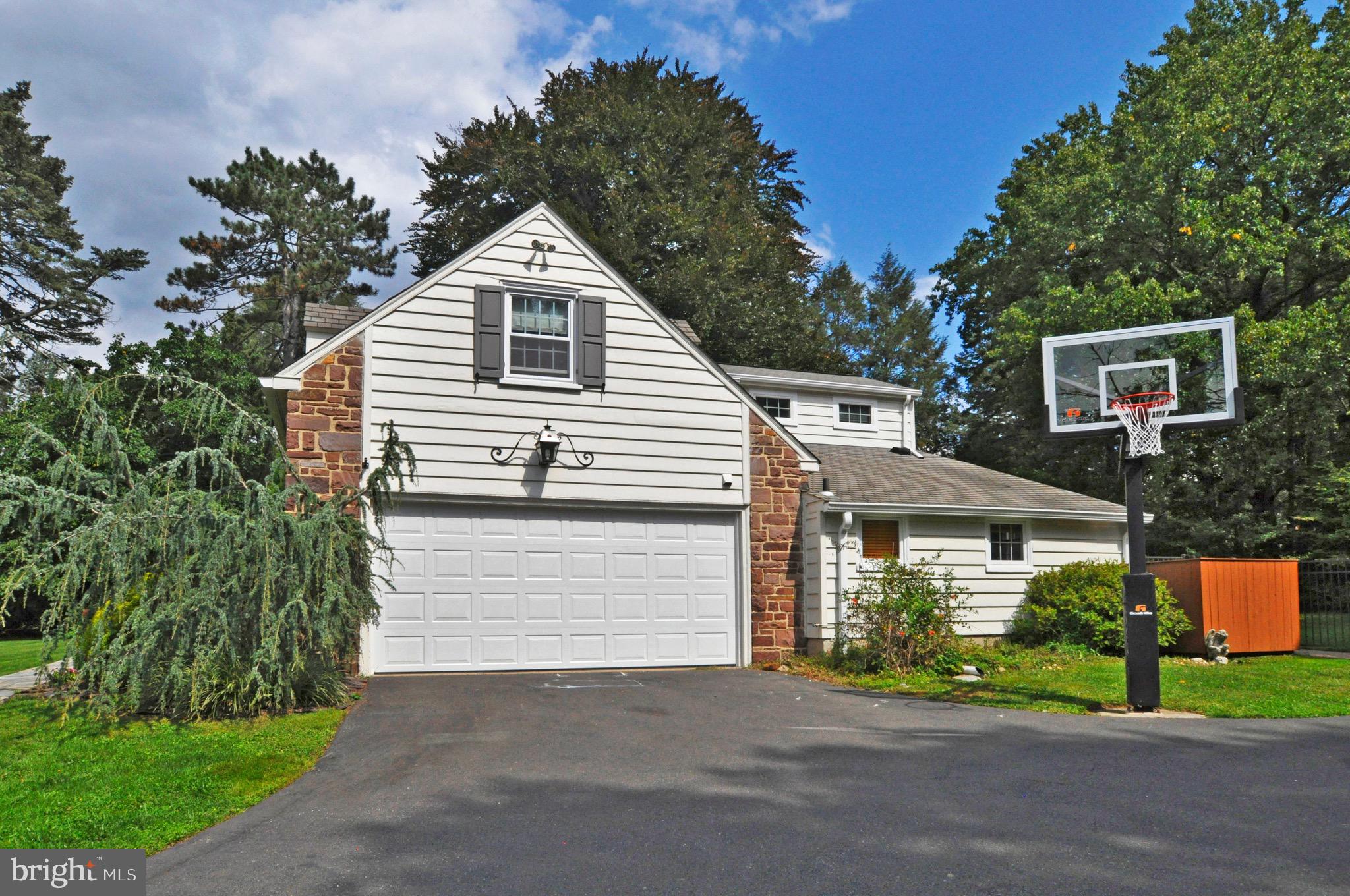 1638 Amity Road Rydal, PA 19046 - Photo 44 of 52 Garage/Side Exterior