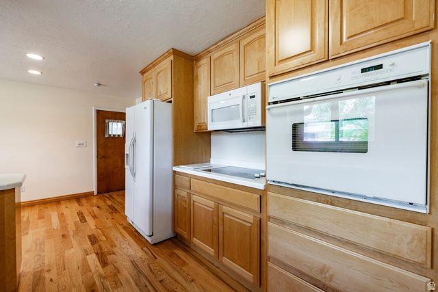 734 East 1850th Street South Bountiful, UT 84010 - Photo 14 of 44
