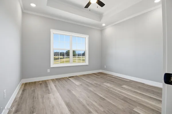 $499,900 | 380 Monroe Drive, Bristol, TN 37620