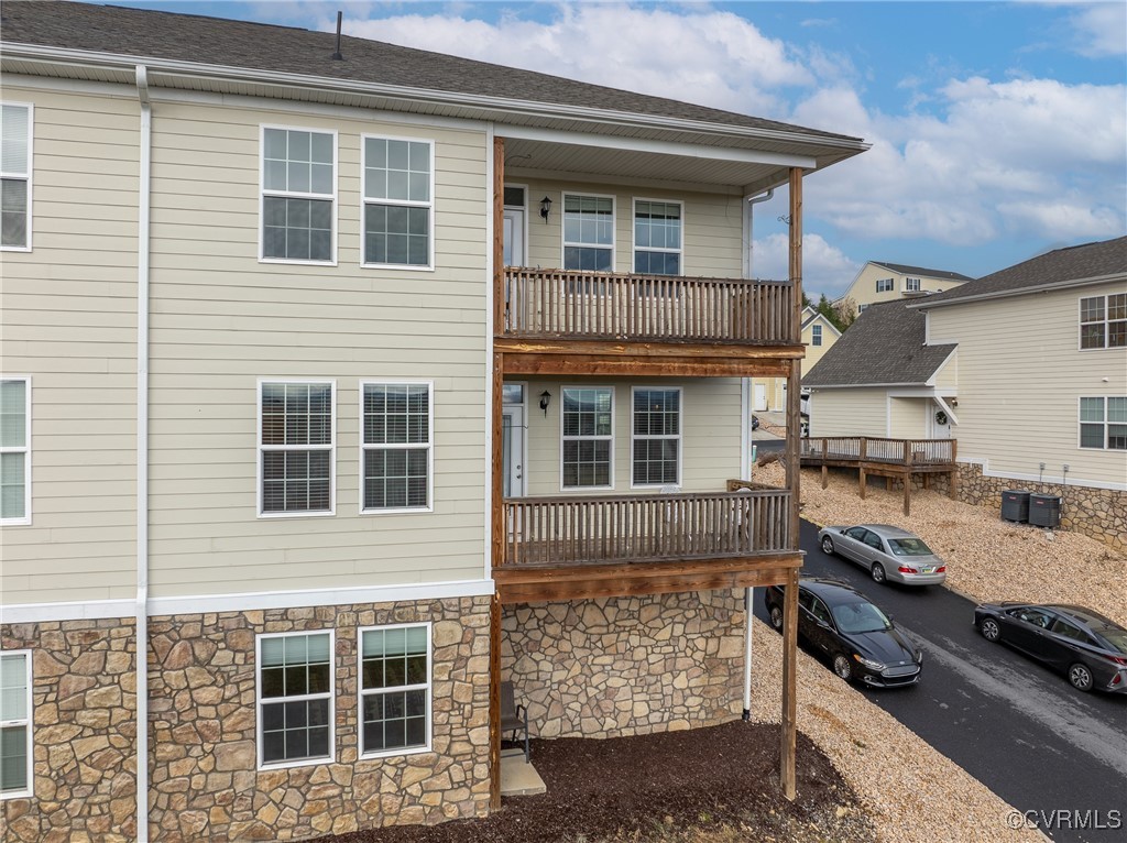 69 Windgate Circle, Unit 103 Fishersville, VA 22939 - Photo 27 of 34