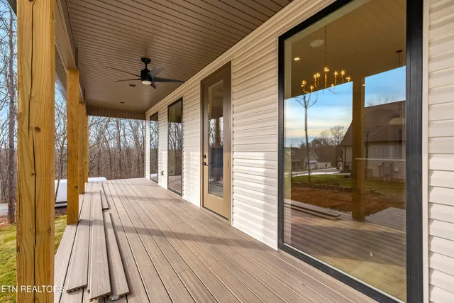 $750,000 | 178 Elokwa Way, Loudon, TN 37774