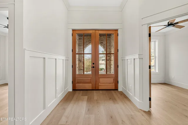 $750,000 | 178 Elokwa Way, Loudon, TN 37774