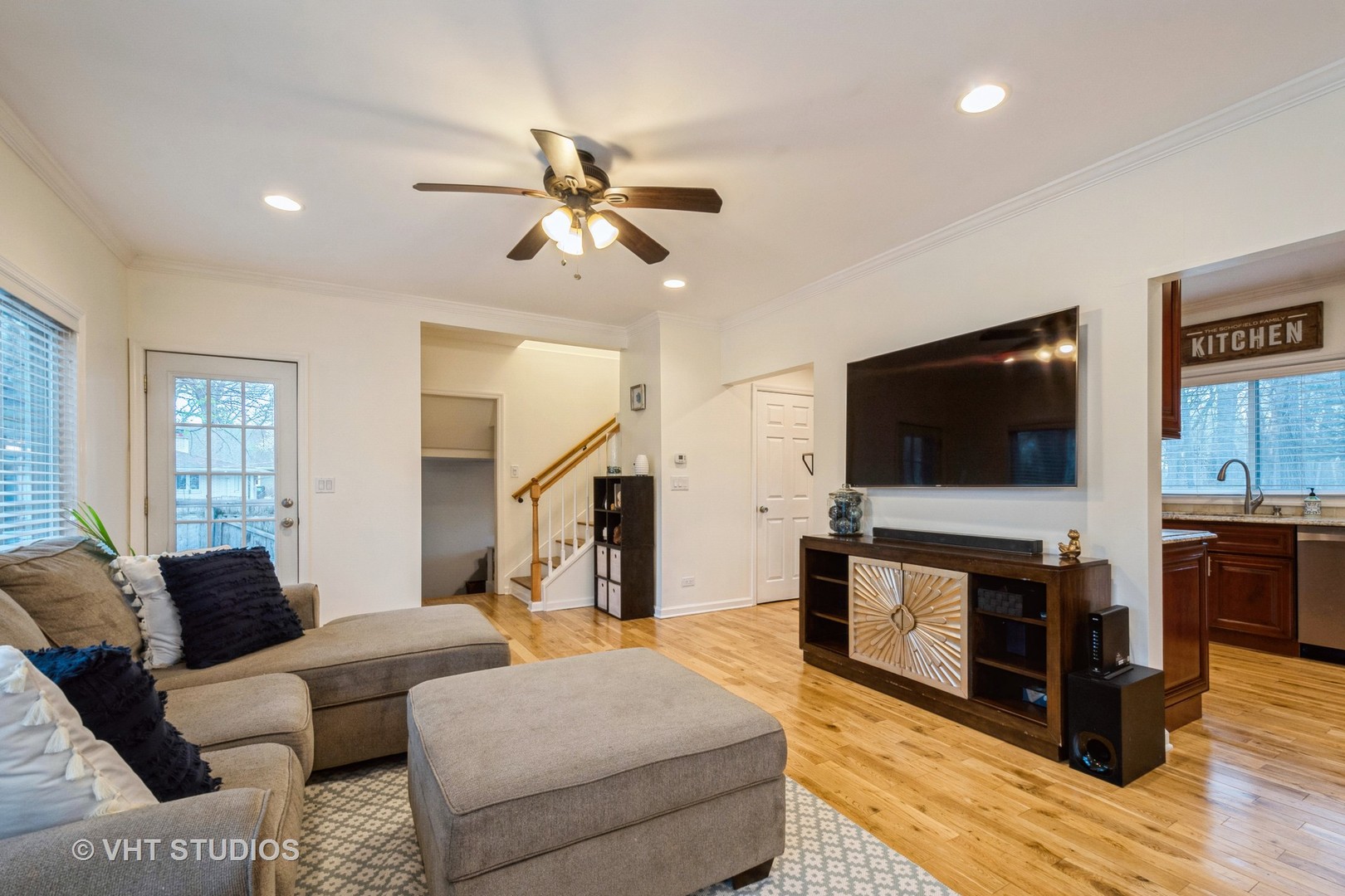 16015 Buckley Road Libertyville, IL 60048 - Photo 3 of 29