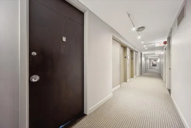 $2,600 | 88 West Schiller Street, Unit 2107L, Chicago, IL 60610