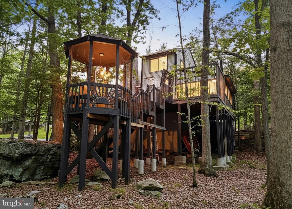 275 Canterbury Road Bushkill, PA 18324 - Photo 9 of 93 Gallery Image 9