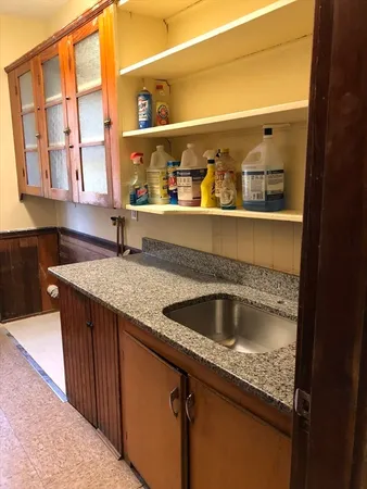 $745,000 | 9 Euclid Avenue, Worcester, MA 01610