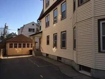 $745,000 | 9 Euclid Avenue, Worcester, MA 01610