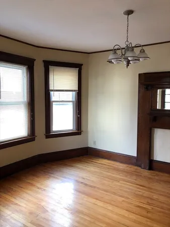 $745,000 | 9 Euclid Avenue, Worcester, MA 01610