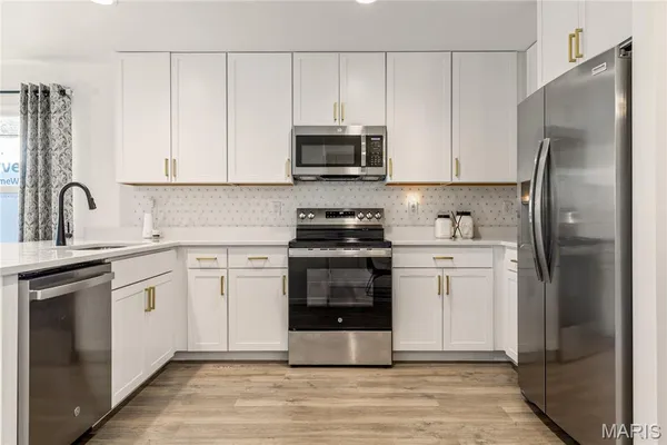 $329,000 | 324 Fall Harvest Parkway, Wentzville, MO 63385