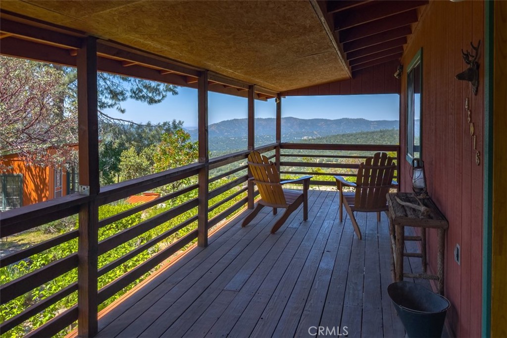 43016 Sunshine Mountain Road Oakhurst, CA 93644 - Photo 3 of 75