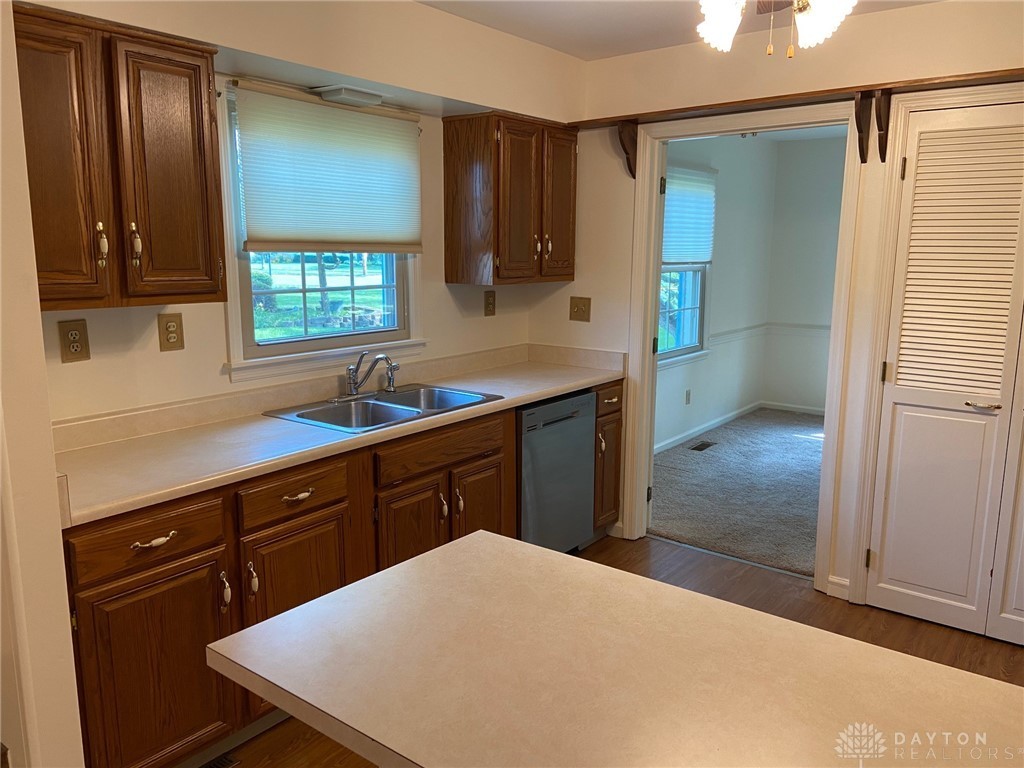 1385 Cornish Road Troy, OH 45373 - Photo 7 of 33 Gallery Image 7