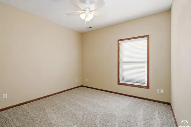 $350,000 | 214 Hillside Drive, Baldwin City, KS 66006