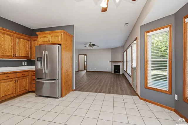 $350,000 | 214 Hillside Drive, Baldwin City, KS 66006