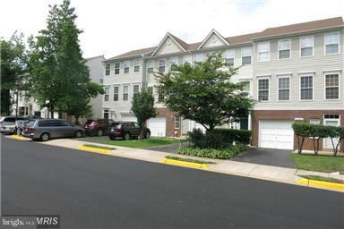 14854 Bolton Road Centreville, VA 20121 - Photo 2 of 22 Exterior (General)
