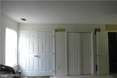 14854 Bolton Road Centreville, VA 20121 - Photo 5 of 22 Family Room