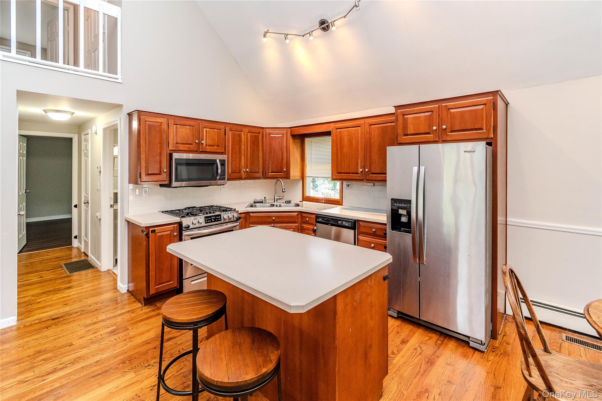 19 Farmstead Road New Windsor, NY 12553 - Photo 12 of 22 Gallery Image 12