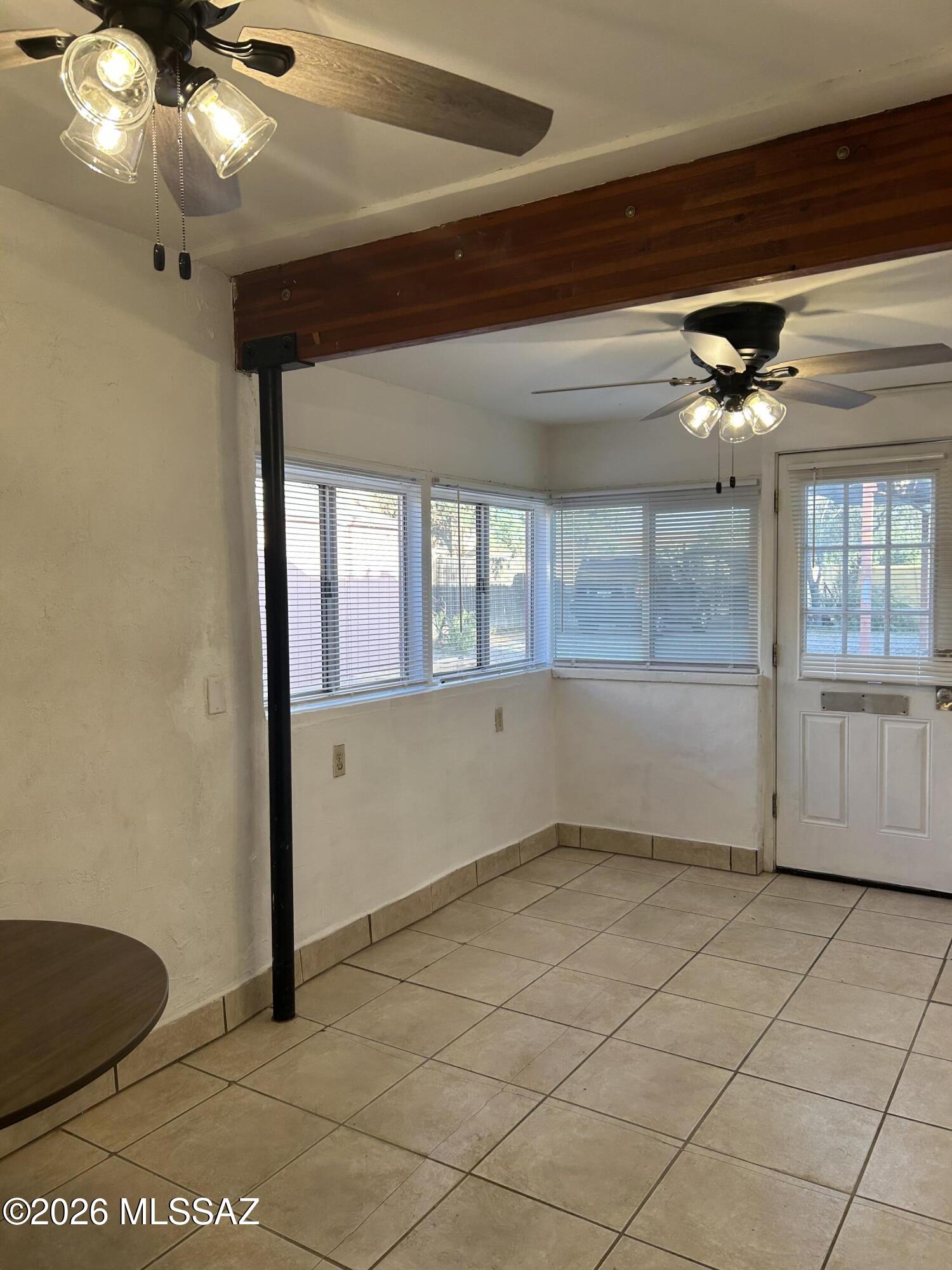 532 West Simmons Road Tucson, AZ 85705 - Photo 11 of 26 IMG_0477
