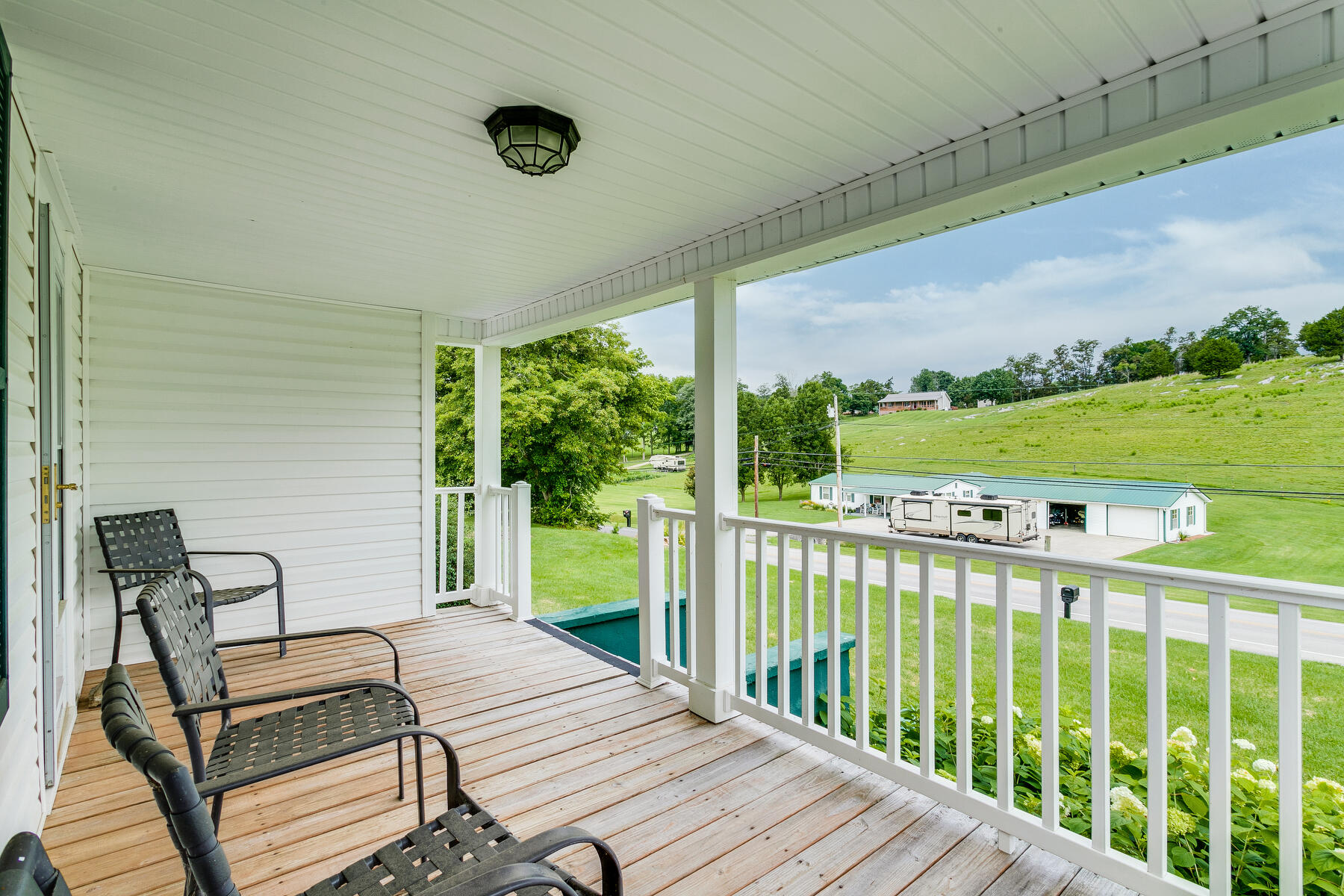 609 Dunlap Road Kingsport, TN 37663 - Photo 5 of 37 005