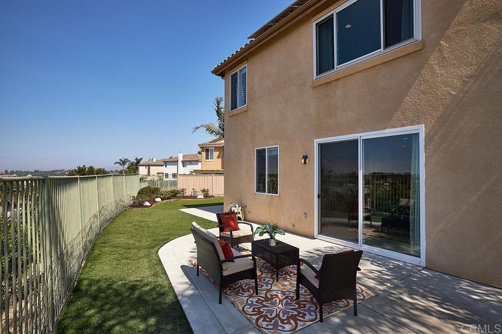 1226 Mariposa Road Carlsbad, CA 92011 - Photo 28 of 33