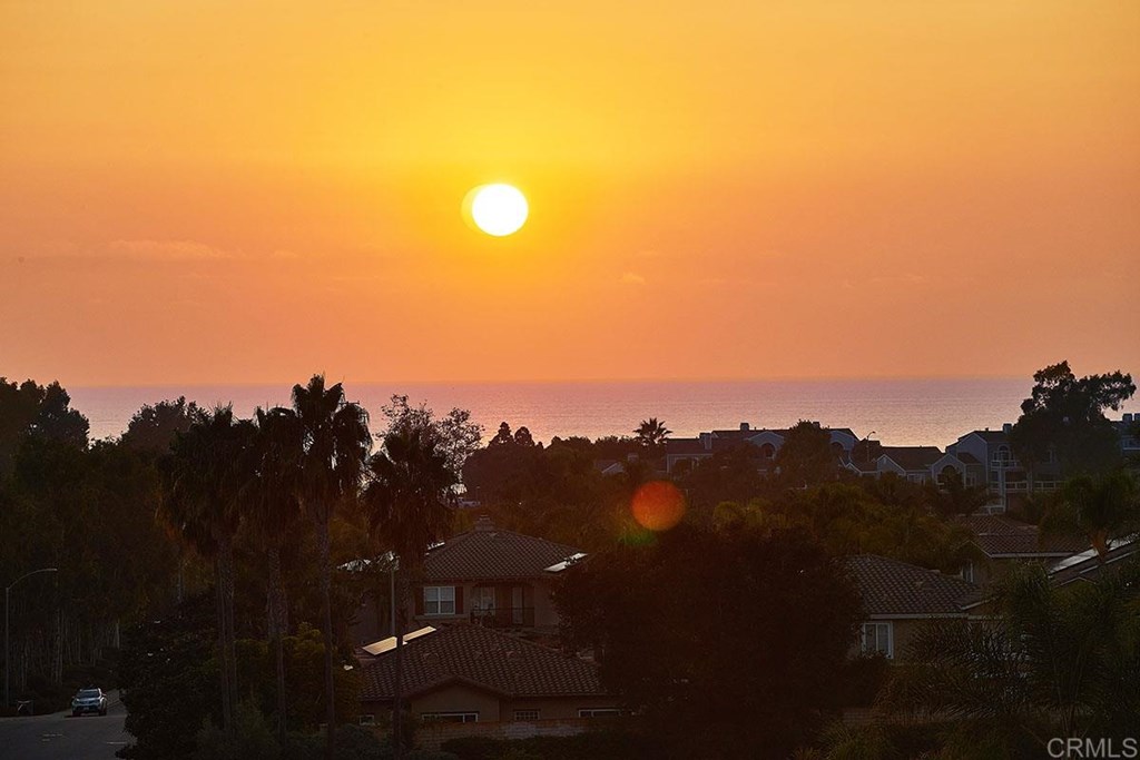 1226 Mariposa Road Carlsbad, CA 92011 - Photo 33 of 33