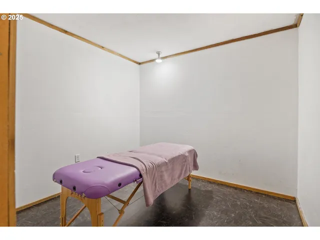 a view of a lot of trees and houses